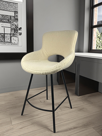 bar stools.jpg
