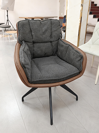 Armchair.jpg